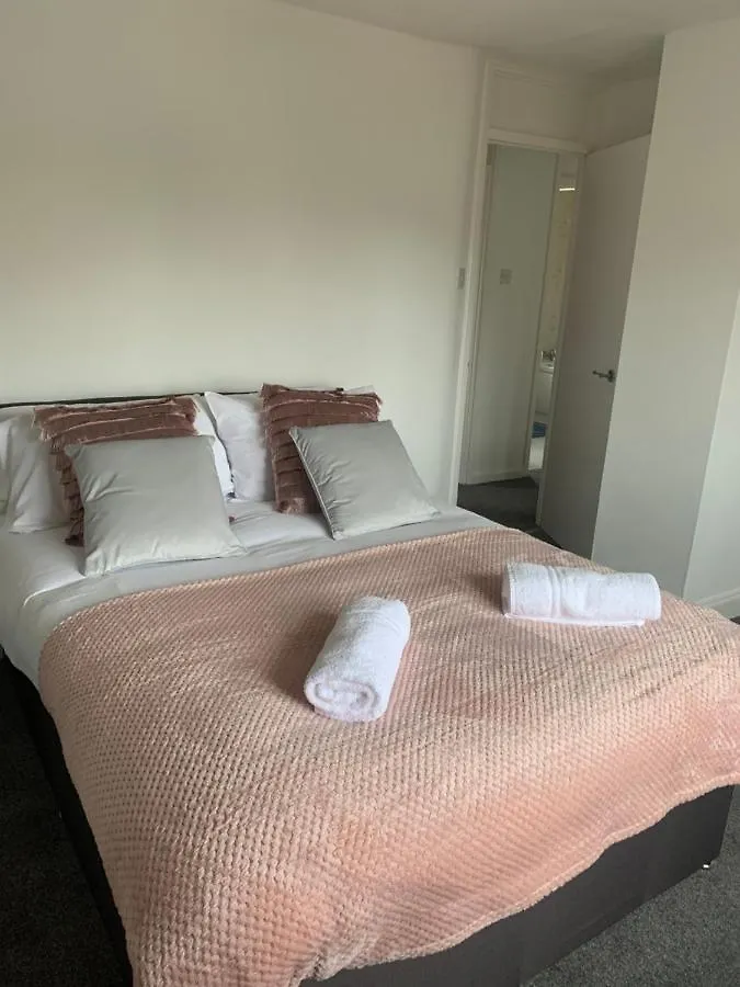 The Snug, Ideal For Sporting Events And City Breaks, Hidden Nook In The Heart Of Newcastle, With Parking, Wifi, Smart Tv, Close To All Local Travel Links Νιούκασλ
